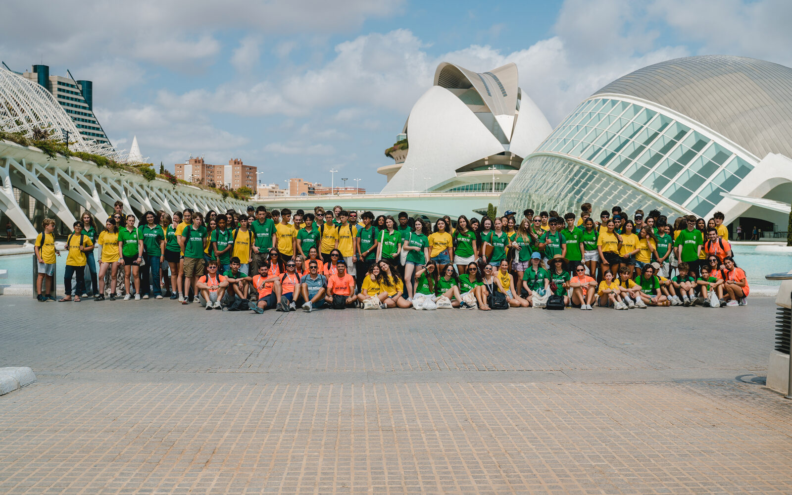 Grupo de estudiantes de ISC Spain durante una actividad